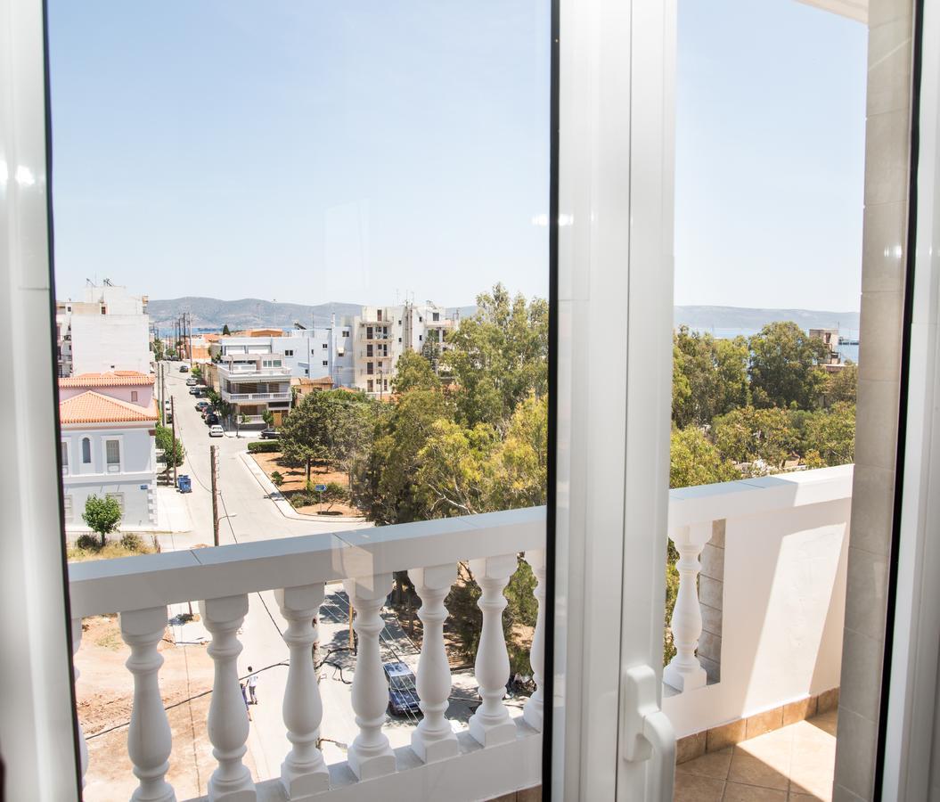 Nikolakakis Rooms Lavrio Bagian luar foto